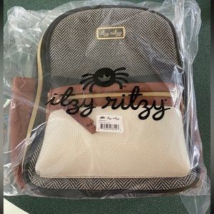 Itzy ritzy mini coffee and cream diaper bag